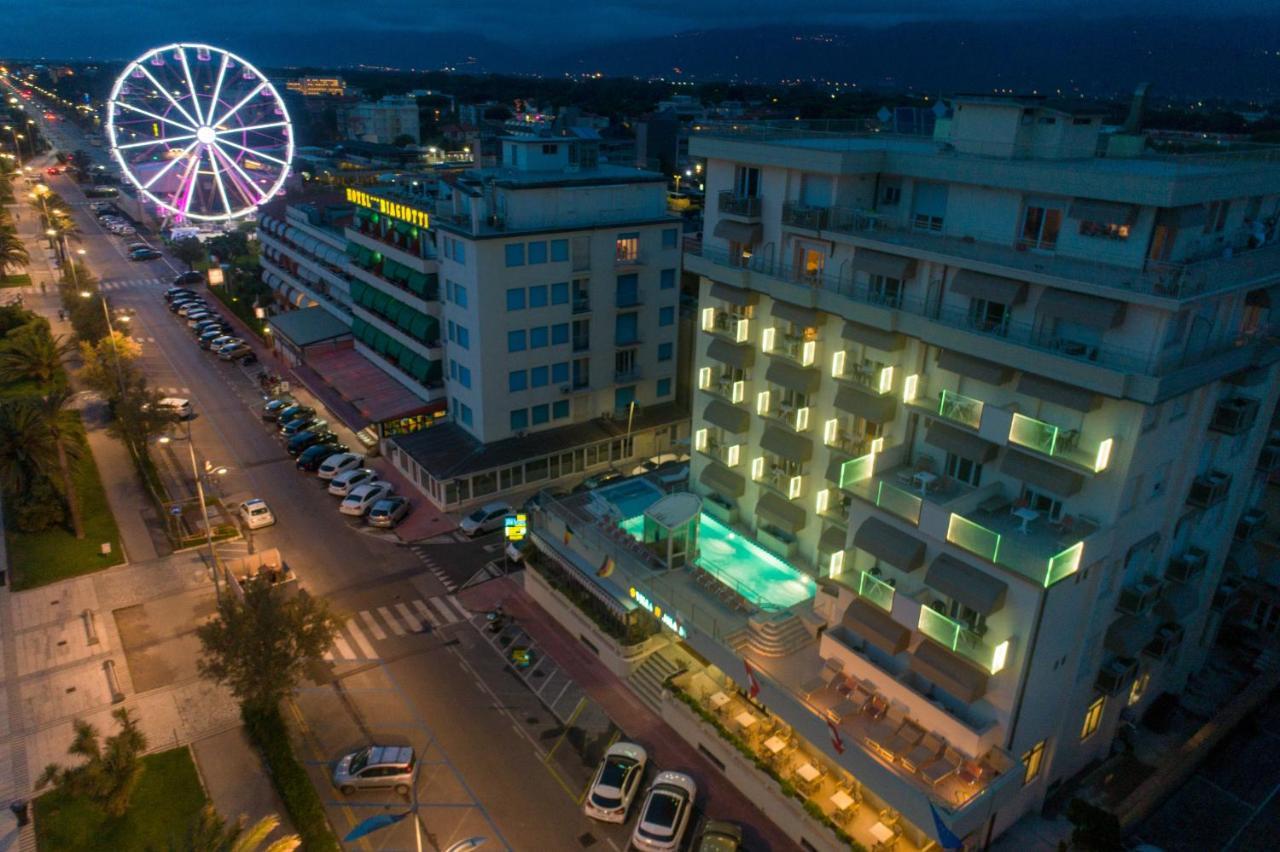 Jolanda Hotel 3*